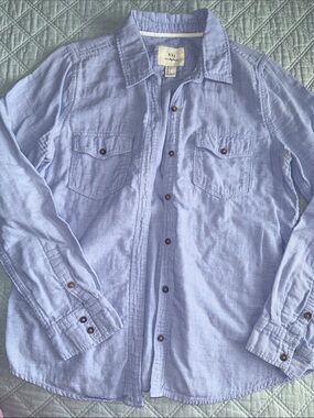 Forever 21 Light Blue Button-Down Shirt